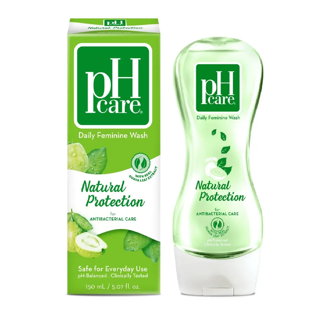 pH Care Feminine Wash Natural Protection (Green) Small 18x150ml